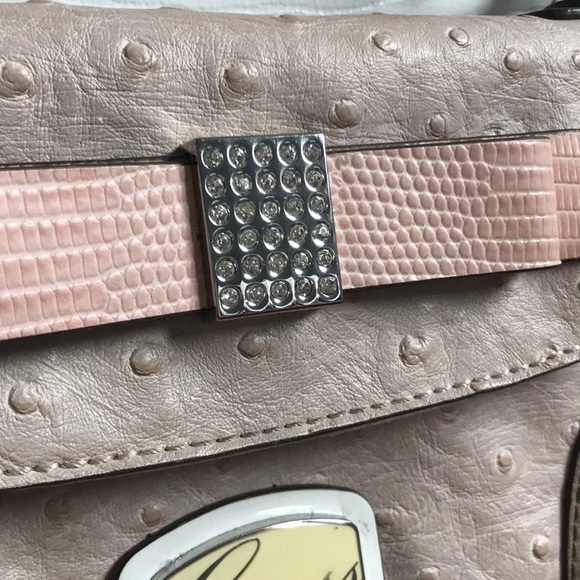 Crossbody Guess Bag - Picture 5 of 8